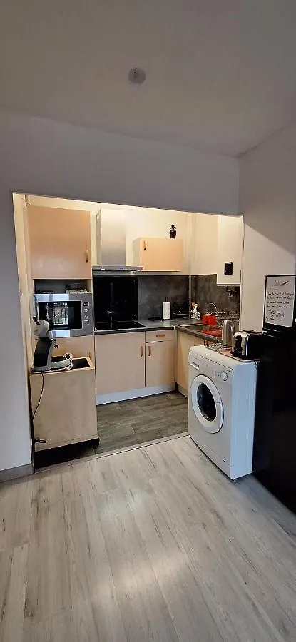 T1 Avec Parking Plein Sud Centre De Tarbes Apartamento
