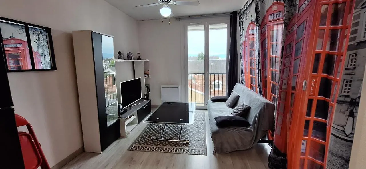 T1 Avec Parking Plein Sud Centre De Tarbes Apartamento França